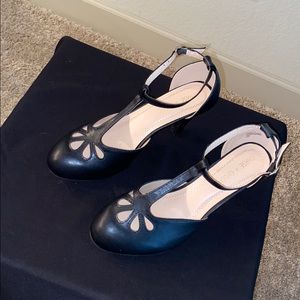 1920’s Flapper Style Shoes